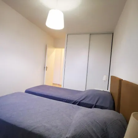 Appartement Superbe 3p 57m2 Parking Prive *